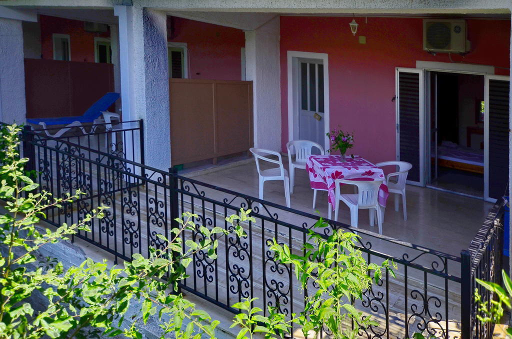 Villa Rebecca Agios Gordios  Exterior foto