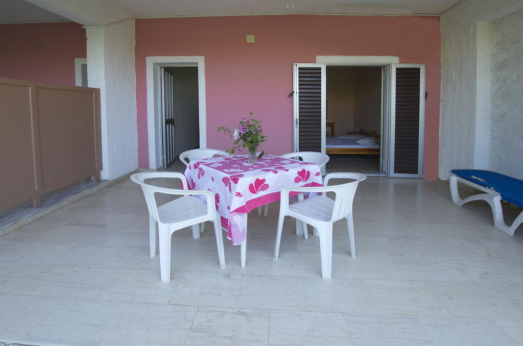 Villa Rebecca Agios Gordios  Exterior foto